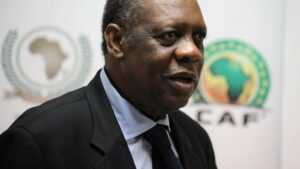 CAF : Issa Hayatou, le monarque camerounais