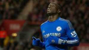 Chelsea : Demba Ba, l’acrobate