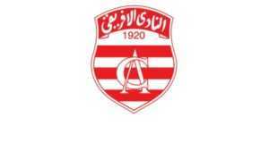 Club Africain : Korbi pris à partie par des supporters