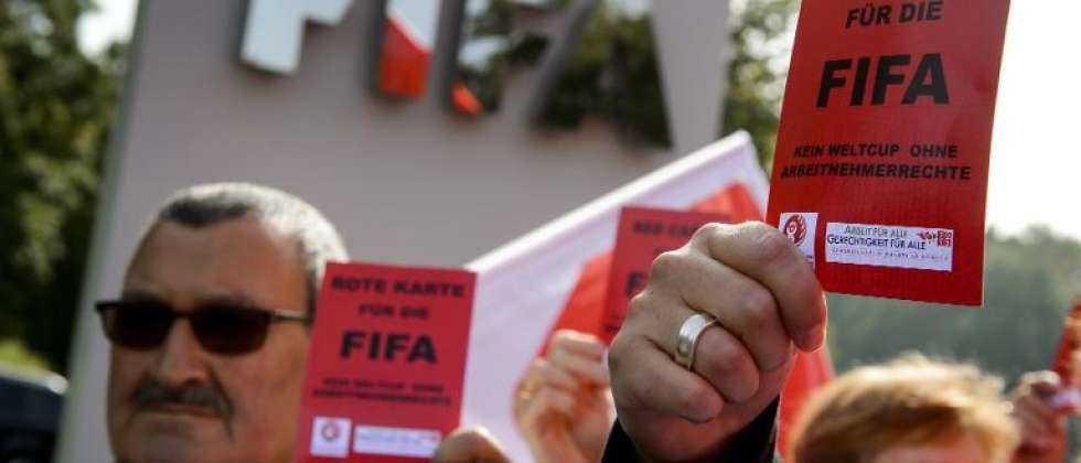 FIFA : Blatter accueilli par des cartons rouges à Hong Kong