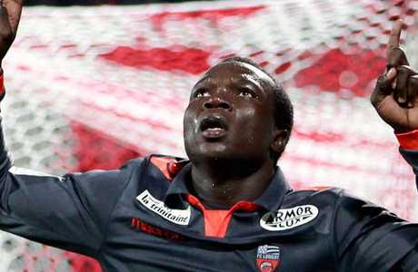 Mercato : Benatia choisit le Bayern, Hull sur Aboubakar