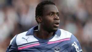 Bordeaux : Diabaté à genoux