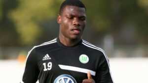 Le monde du foot pleure Junior Malanda