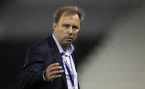 Rajevac entre Cameroun et Club Africain