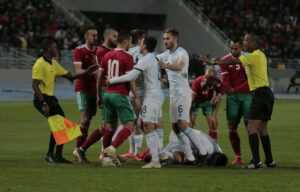Maroc-Argentine : Saiss n’a pas vraiment vu du foot…