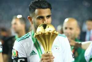 Algérie : Mahrez – “ça vaut 1 000 Coupes du monde avec la France”