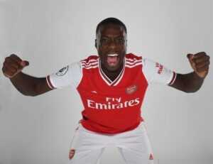 Arsenal : le doublé de Pépé sur coup franc !