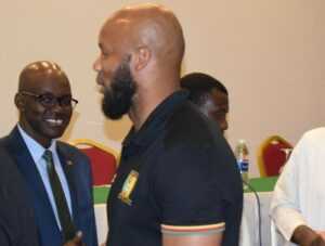 Cameroun : adjoint sans contrat, Boumsong vide son sac !