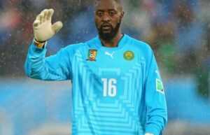 Lens : Itandje tacle Guy Roux !