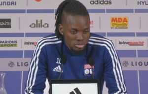 OL : “on va faire la course, vous allez voir…” Bertrand Traoré rembarre un journaliste !