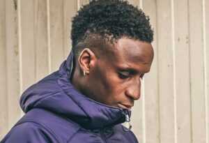 Guinée : Didier Six met la pression sur Bouna Sarr