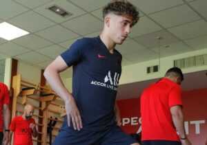 PSG : France ou Algérie ? Adil Aouchiche se montre très clair…