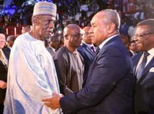 CAF : blanchi par le TAS, Issa Hayatou en tribunes pour la finale de la CAN ?