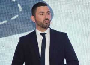 Binationaux : l’Algérie peut remercier Eto’o et Drogba !