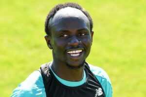 Liverpool : Mané moqué pour sa coupe