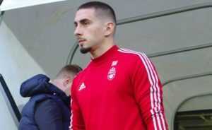 Mercato : un gardien de Saint-Etienne attendu en Algérie !