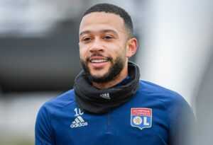 CAN 2021 : les Africains, Depay se pose des questions et interpelle Macron !