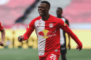 Mercato : Leicester casse sa tirelire pour Daka ! (officiel)