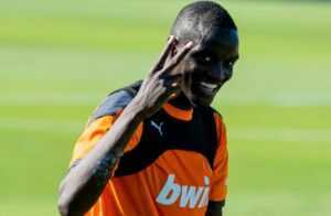 Racisme : Mouctar Diakhaby quitte le terrain, suivi par ses coéquipiers !