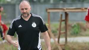 Algérie : taxé de “terroriste” au Cameroun, Belmadi va parler