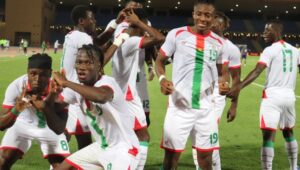 CAN 2023 : sauvé par Dango Ouattara, le Burkina Faso s’échappe !