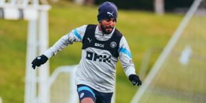 Manchester City : Guardiola encense Mahrez… et le pique !