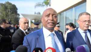 CAN 2025 : Motsepe lâche un indice sur le pays-hôte et prévient l’Algérie