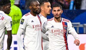 Lyon : Toko Ekambi réagit à la banderole des supporters