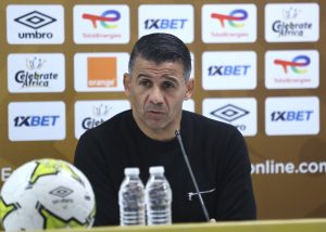 Algérie : relégable, la JS Kabylie limoge un 3e entraîneur et accuse !