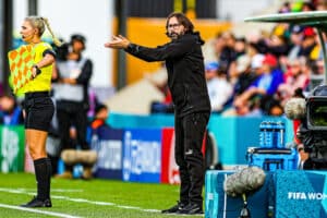 France-Maroc : le coeur de Reynald Pedros penche pour…