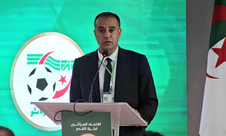 Algérie : le nouveau président de la FAF élu, la FIFA exaspérée