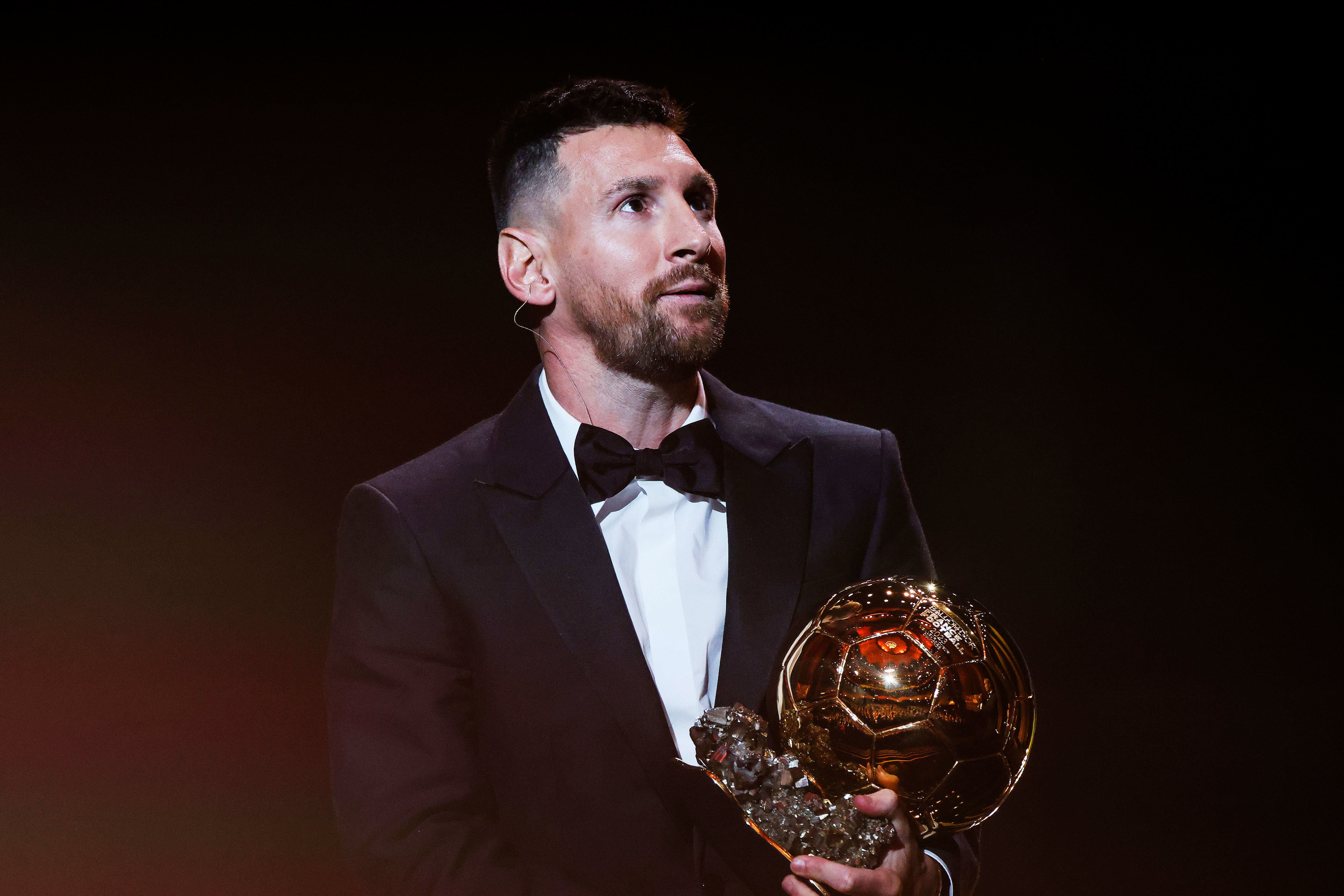 Ballon d’Or 2023 : “c’est truqué, faut arrêter”… Hadjam peste après le sacre de Messi !