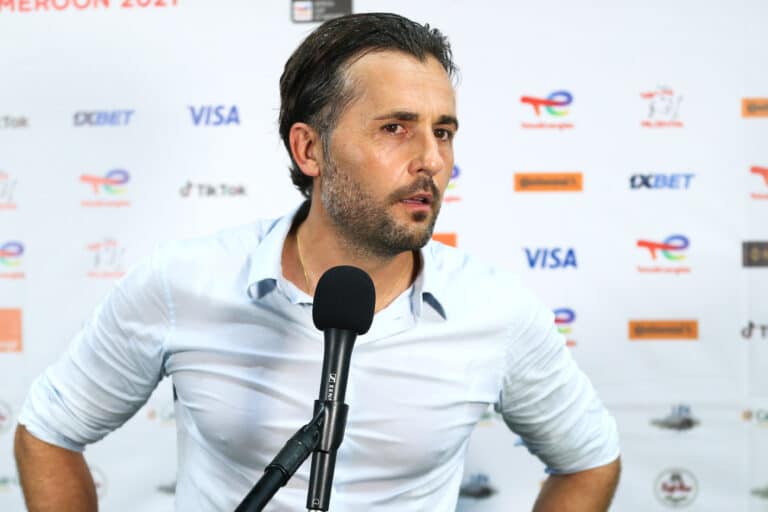 Algérie : Beaumelle – « Belmadi a accepté de laisser Belaïli jouer le derby USMA-MCA » [Exclu]