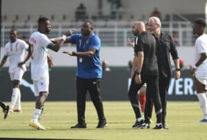 Maroc-RDC : Mbemba accuse Regragui !