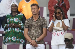 Côte d’Ivoire : une légende camerounaise allume la FIF pour Hervé Renard !