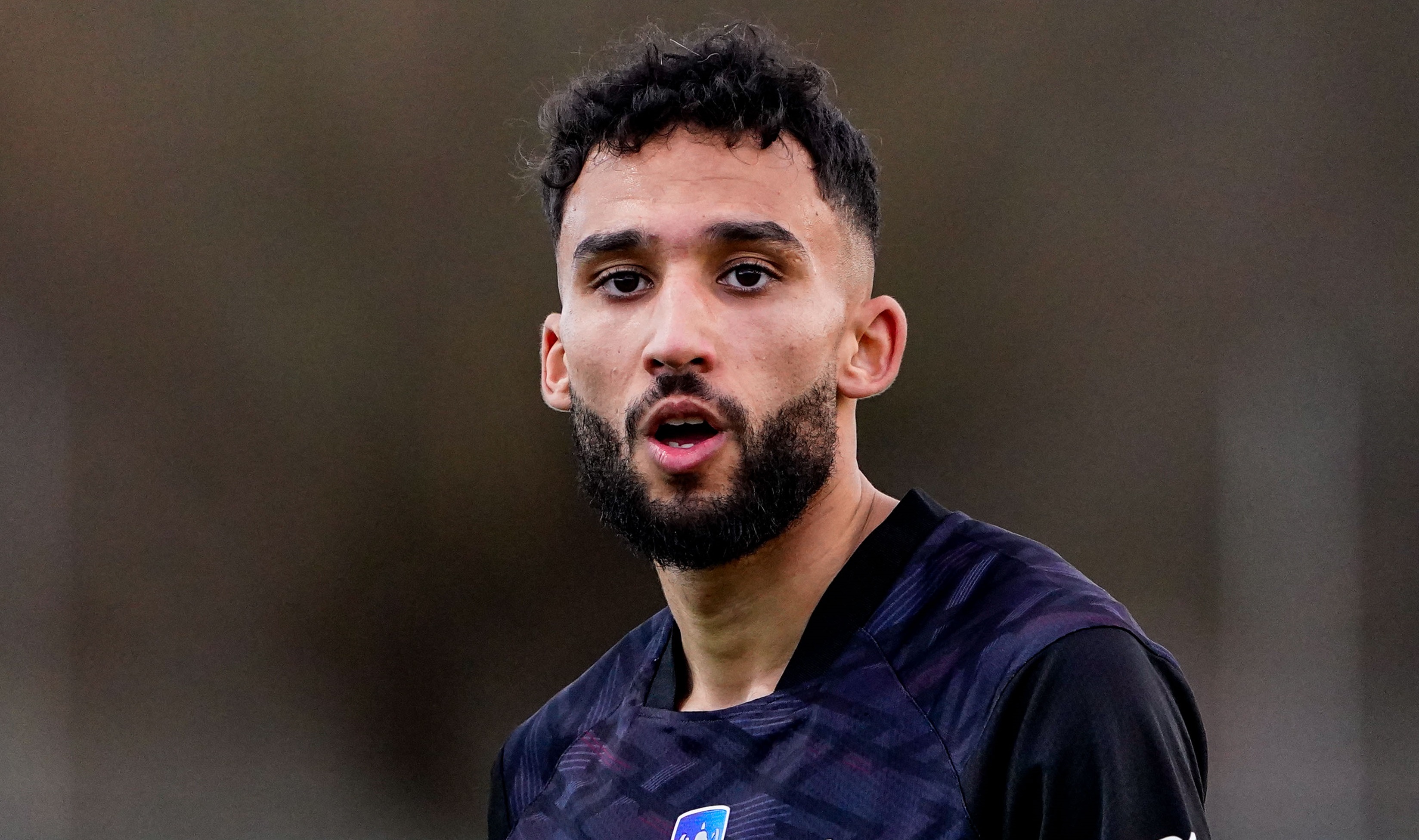 Algérie : Lens en contact avec un Fennec !