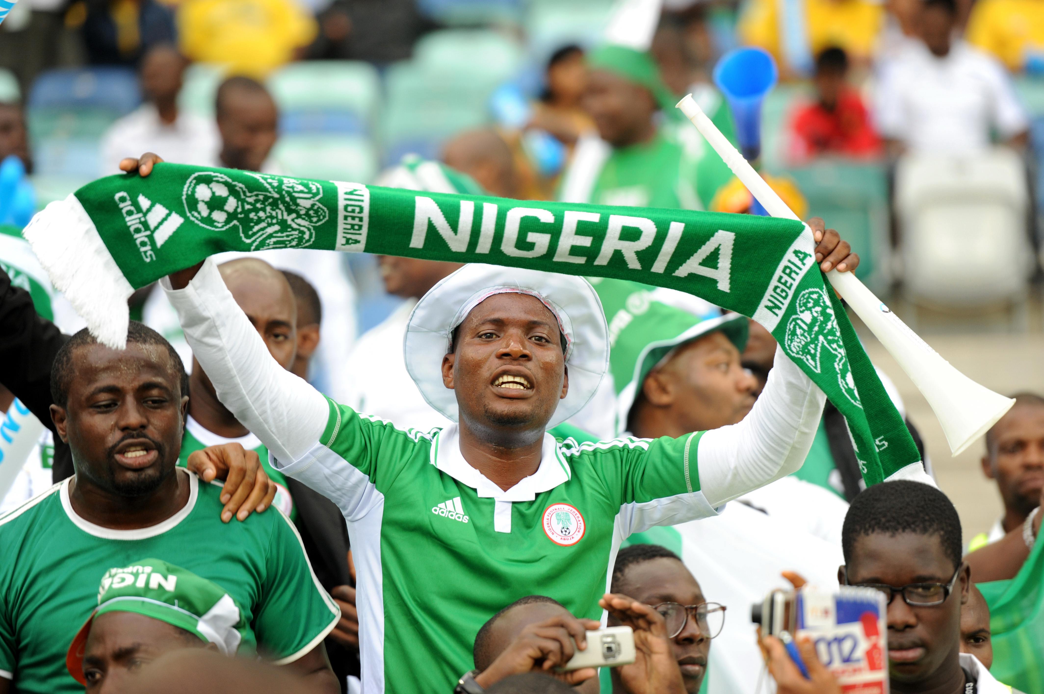 ‘Finidi isn’t leading Super Eagles to any destination’ – mixed reactions from Nigerians after Jollof Derby