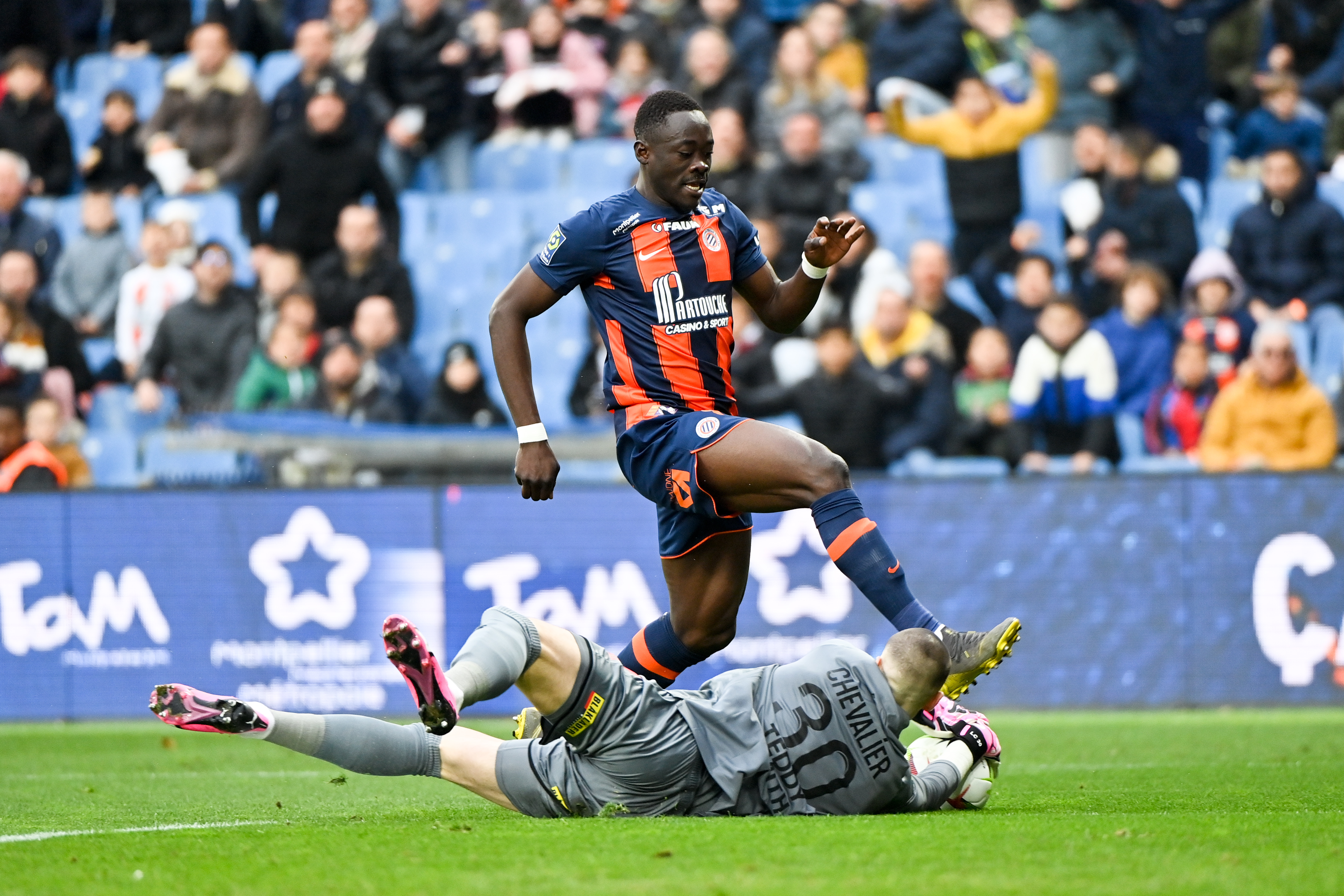 Akor Adams ends six-month Ligue 1 goal drought as short-handed Montpellier hold Nantes