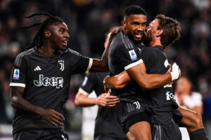 Côte d’Ivoire : la Juve fête son titre… à coups de marteau !