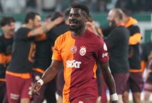 Galatasaray : le tacle d’Aurier pour annoncer son départ !