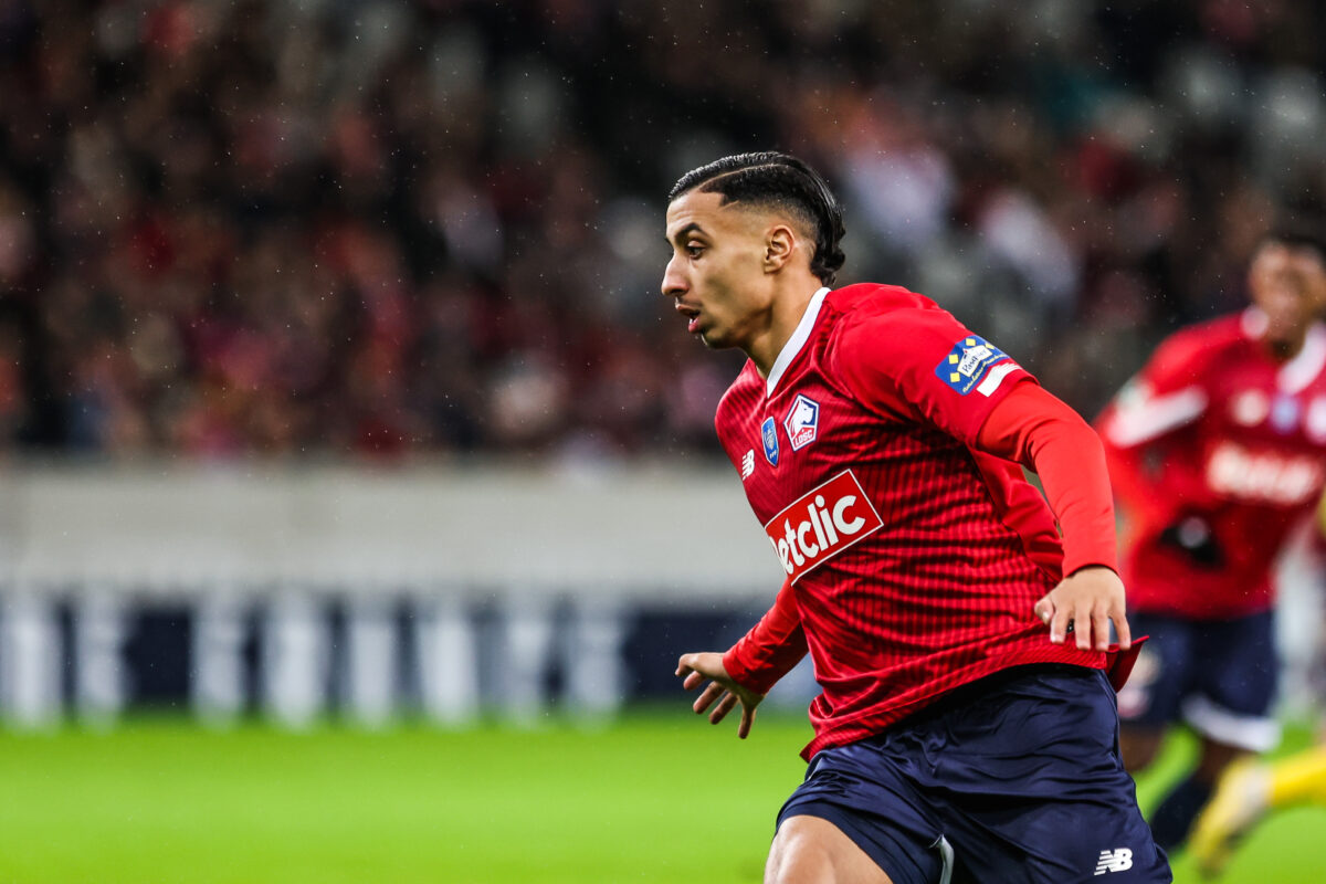 Le MC Alger recrute à Lille ! (officiel)