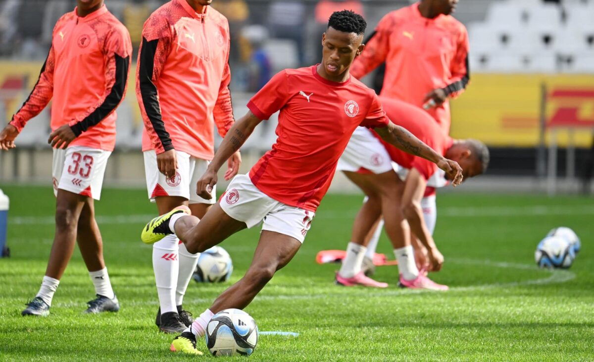 Kaizer Chiefs transfer blow? PSL club sets sights on Velebayi and Baartman