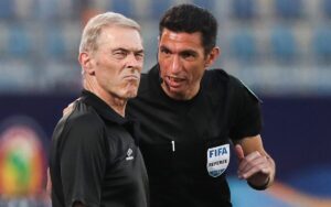 Guinée : Michel Dussuyer fait une première victime