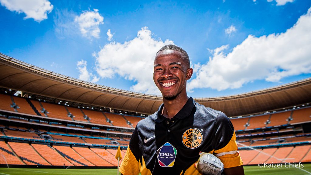 Chiefs young midfielder attracts interest from 3 PSL clubs ahead of transfer deadline