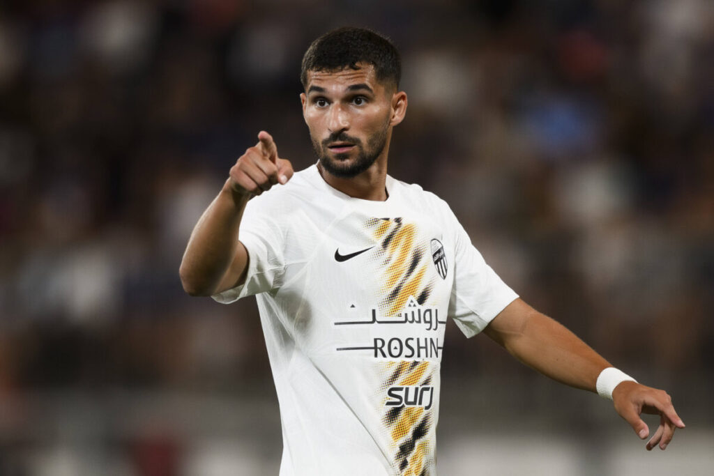 3 clubs prêts à ramener Houssem Aouar en Europe