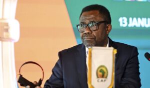 CAF : la Suisse ouvre une enquête sur Véron Mosengo-Omba !