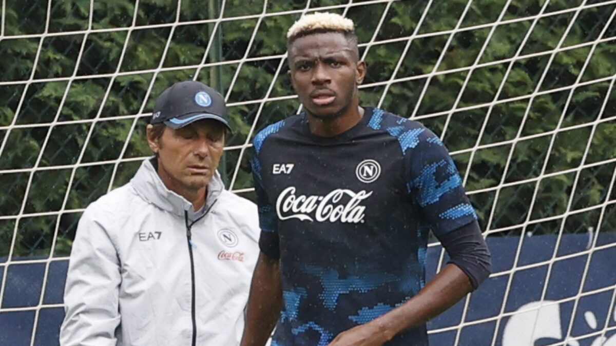 Victor Osimhen threatens Napoli, ponders final Galatasaray salary offer