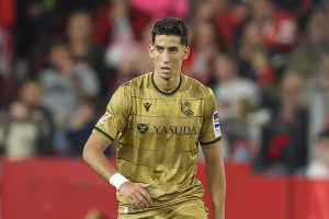 Nayef Aguerd sème le doute sur son avenir