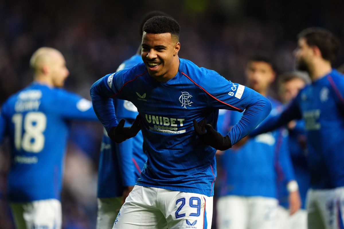 Un entraîneur marocain rejoint Hamza Igamane chez les Rangers
