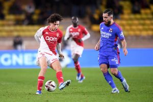 Algérie : la FAF fait le point sur les dossiers Cherki et Akliouche